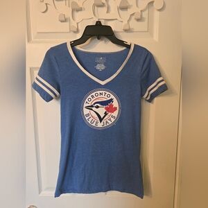 5th & Ocean Blue V‑Neck Blue Jays Tee Size XS